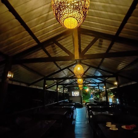 Explore Sinharaja Rain Forest Tour Camp Dombagoda Екстер'єр фото